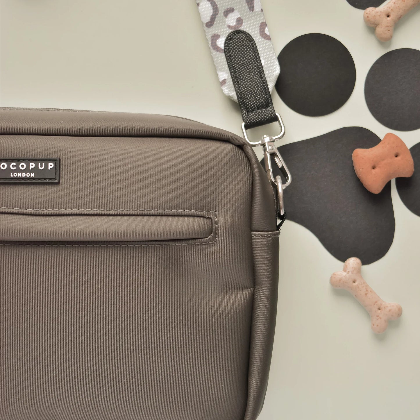 Cocopup London – Dog Walking Bag – Mocha