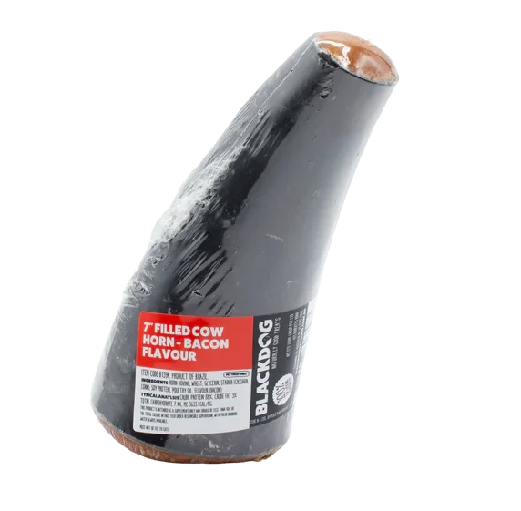 Blackdog – Filled Cow Horn – Bacon Flavour